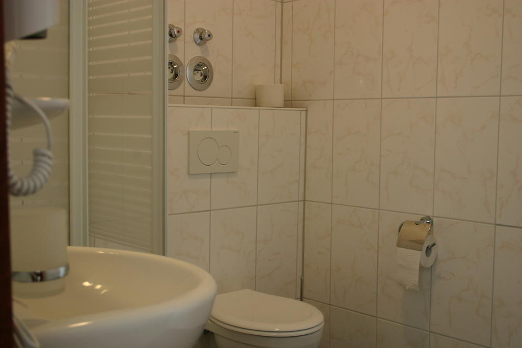 Apartment Traube Bad Urach Oda fotoğraf